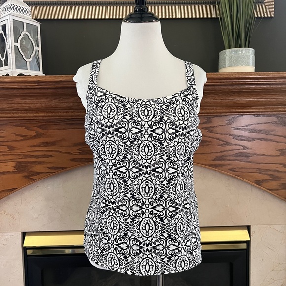 Lands' End Women's Black White Swimsuit Tankini Top Size 8 - Picture 2 of 9